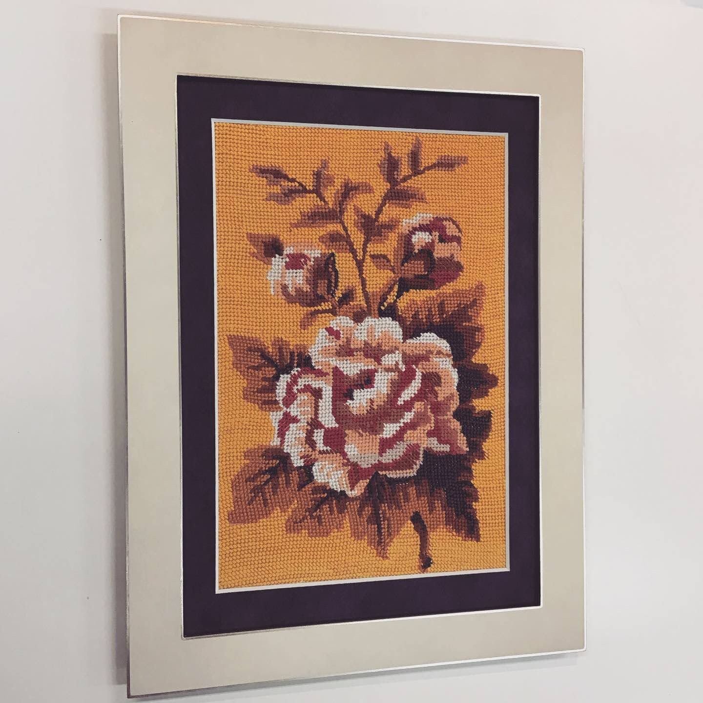  額縁のタカハシ松本店 2