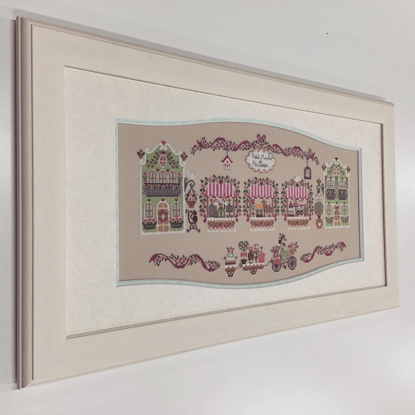  額縁のタカハシ松本店 2