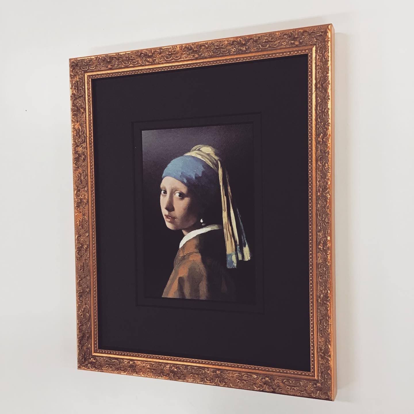  額縁のタカハシ松本店 3