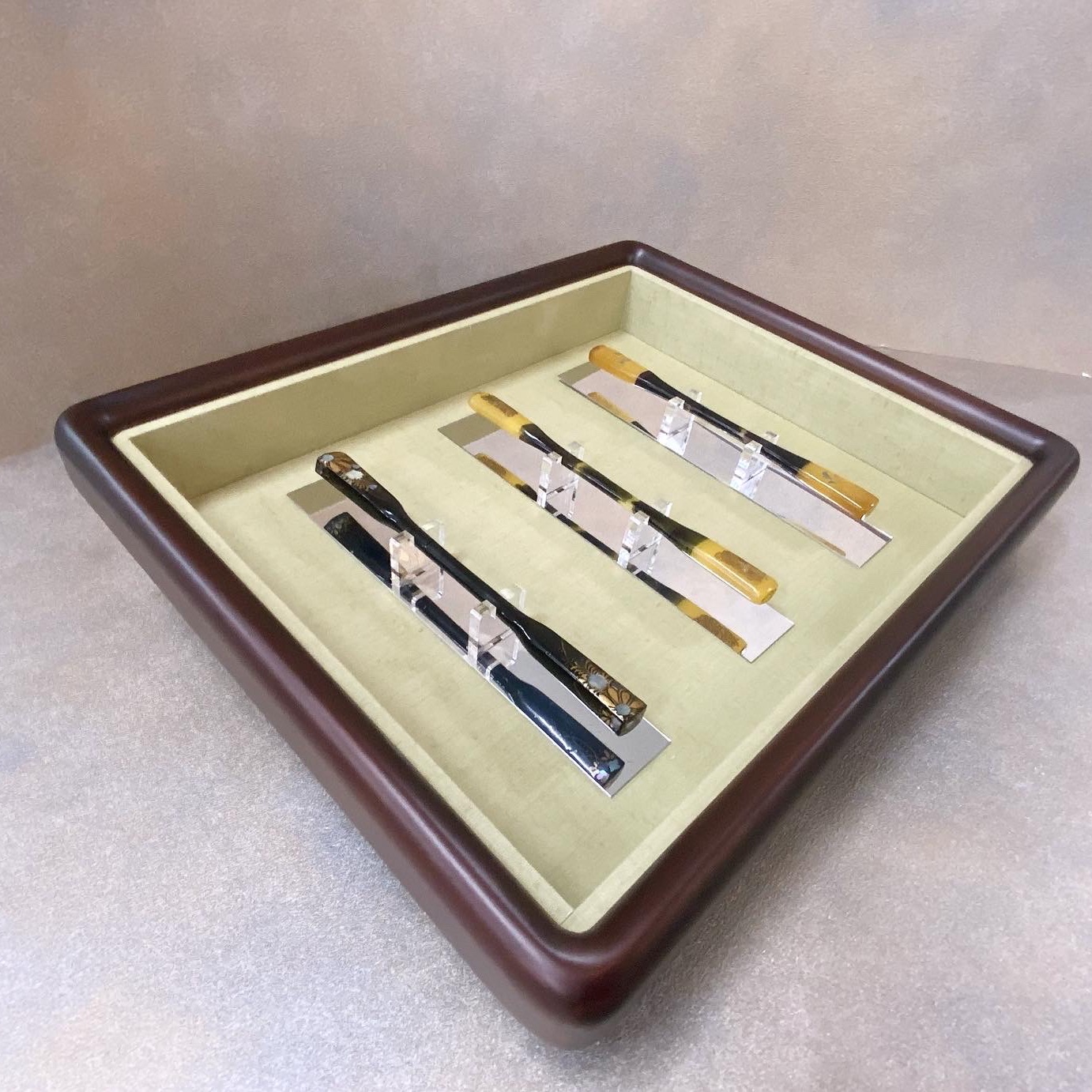 fra-me  額縁のタカハシ川中島本店