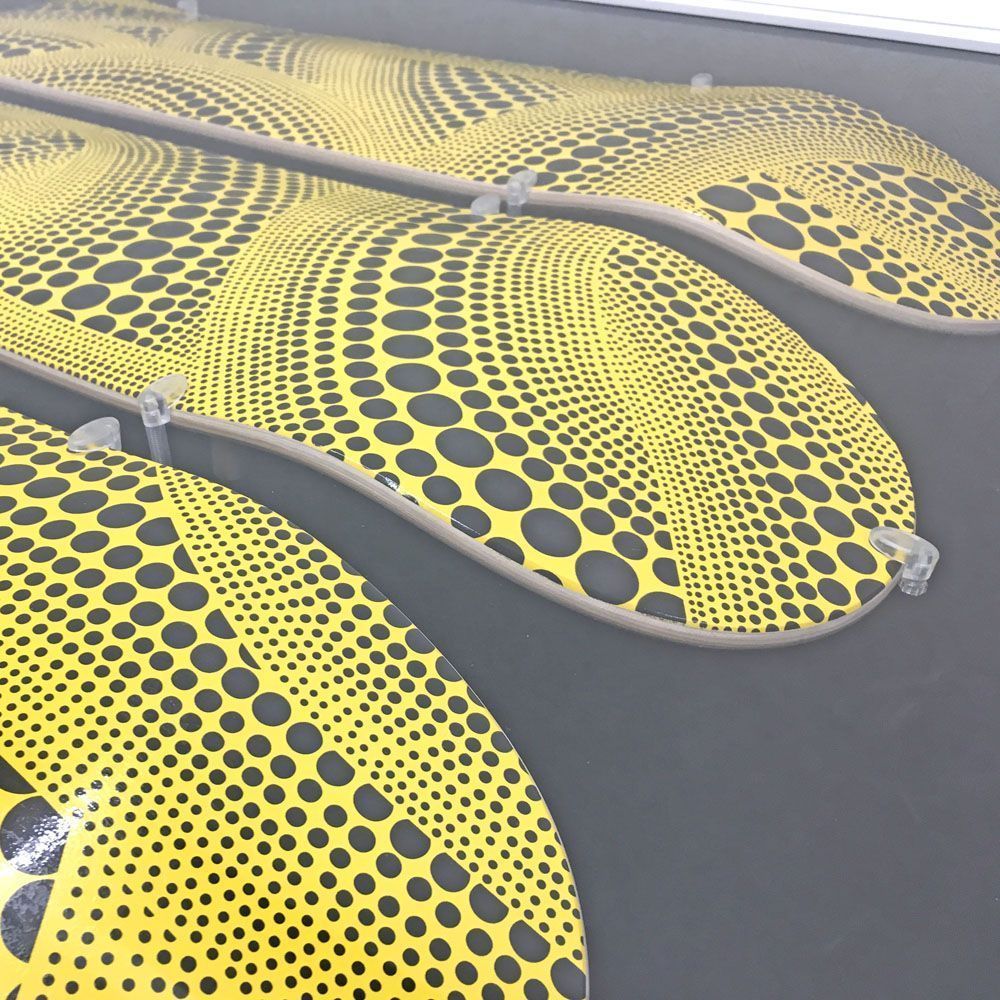 草間彌生 スケートボード 草間彌生の「YELLOW TREES」が再現され