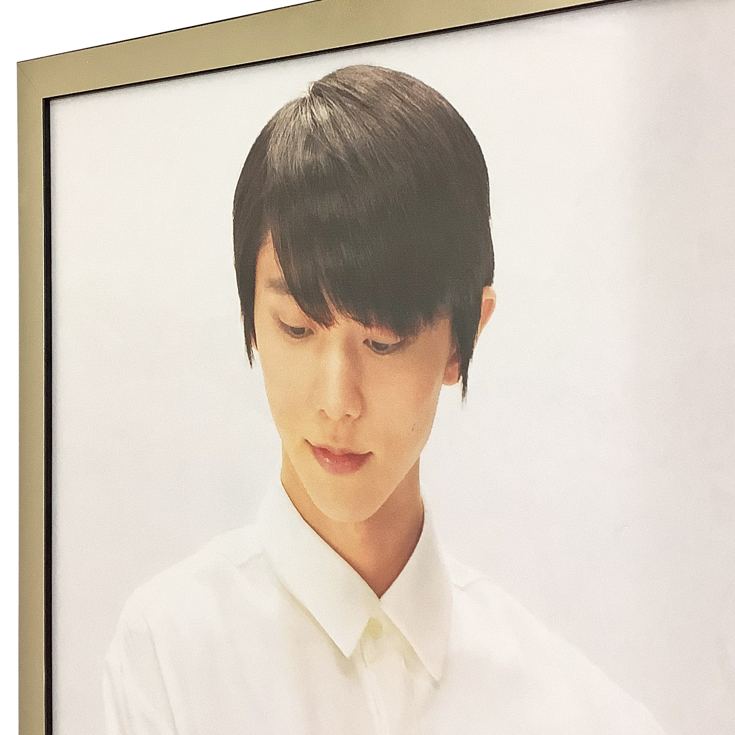 割引購入 羽生結弦 GIFT 東京ドーム GIFT新聞特別版を額装しました スポーツ選手