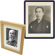 遺影の額縁